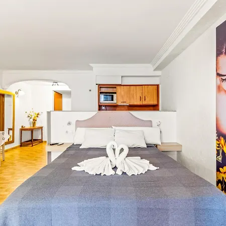 Unique 3-3 Torrevieja