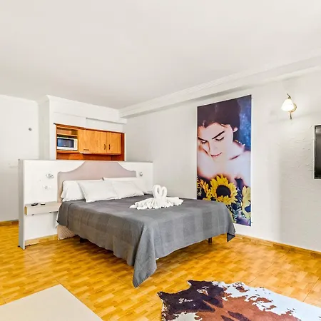 Apart Otel Unique 3-3 3*