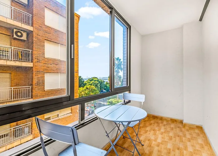 Unique 3-3 Aparthotel 3*