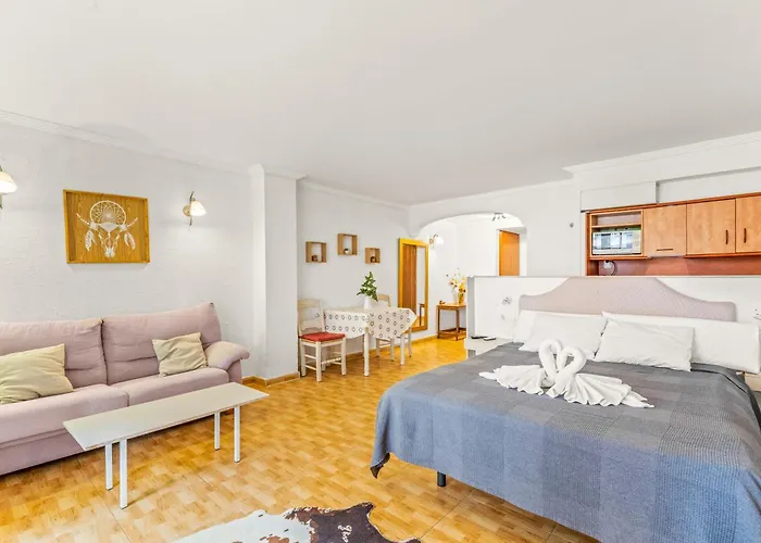 Unique 3-3 Aparthotel Torrevieja